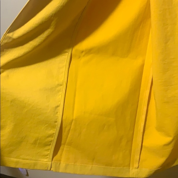 NWOT Gorgeous Long Trench Coat Yellow Vestπππ - Picture 6 of 11